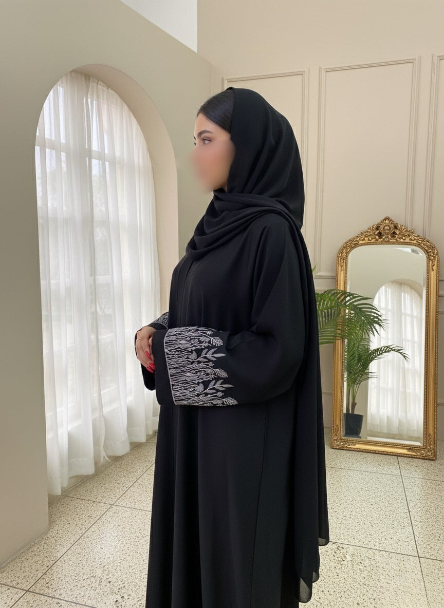 Zeenat Abaya