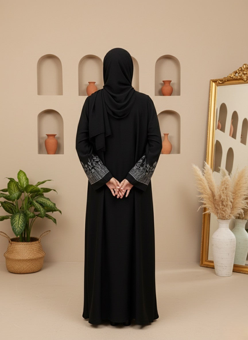 Zeenat Abaya