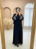 Zeenat Abaya